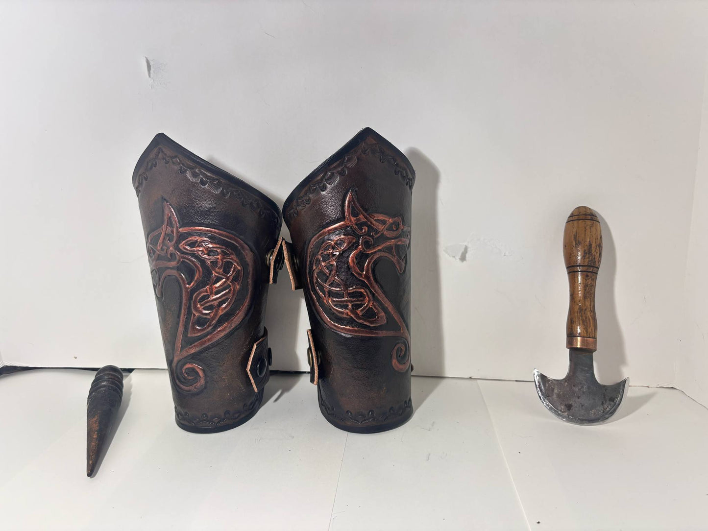 Nordic bracers