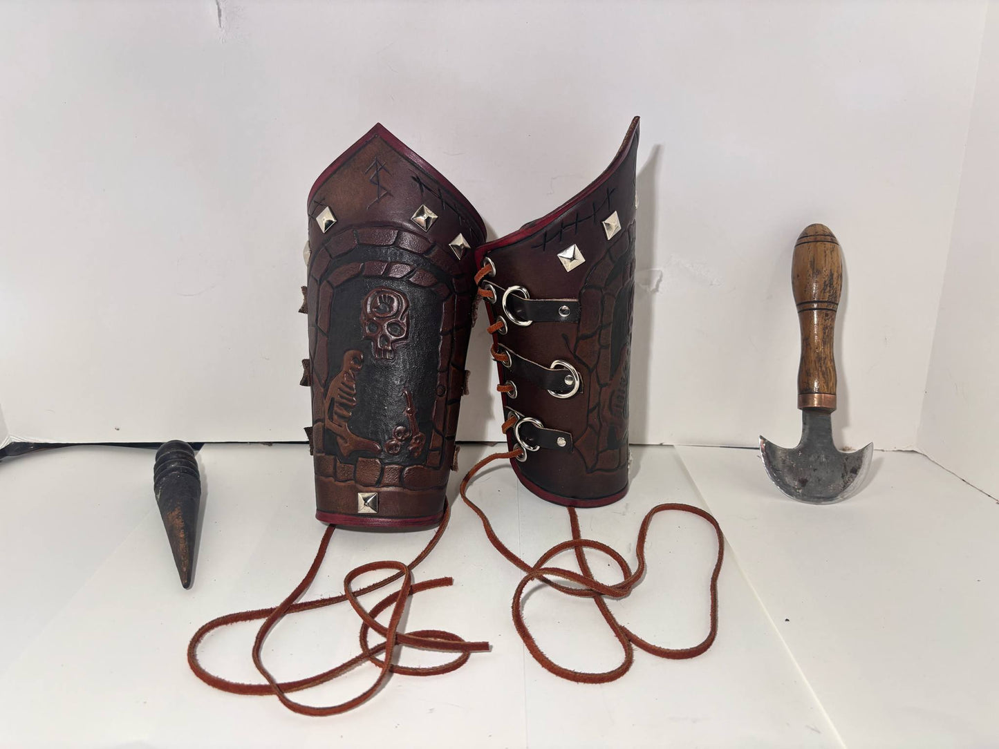Dark brotherhood bracers