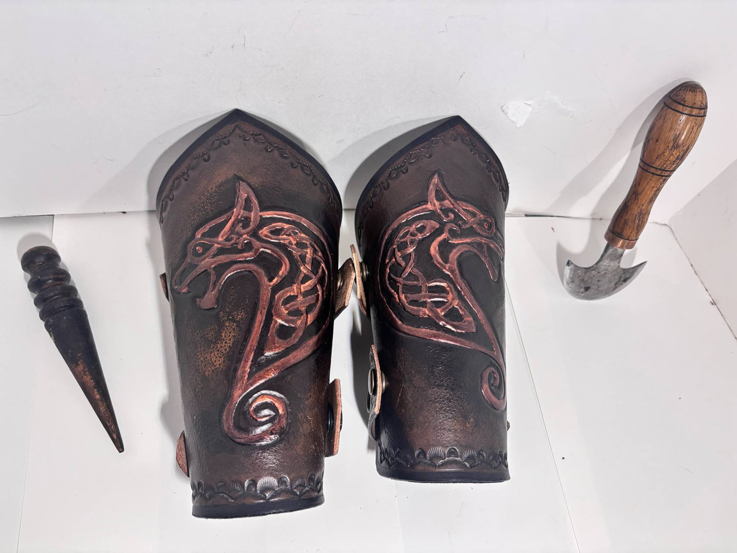 Nordic bracers