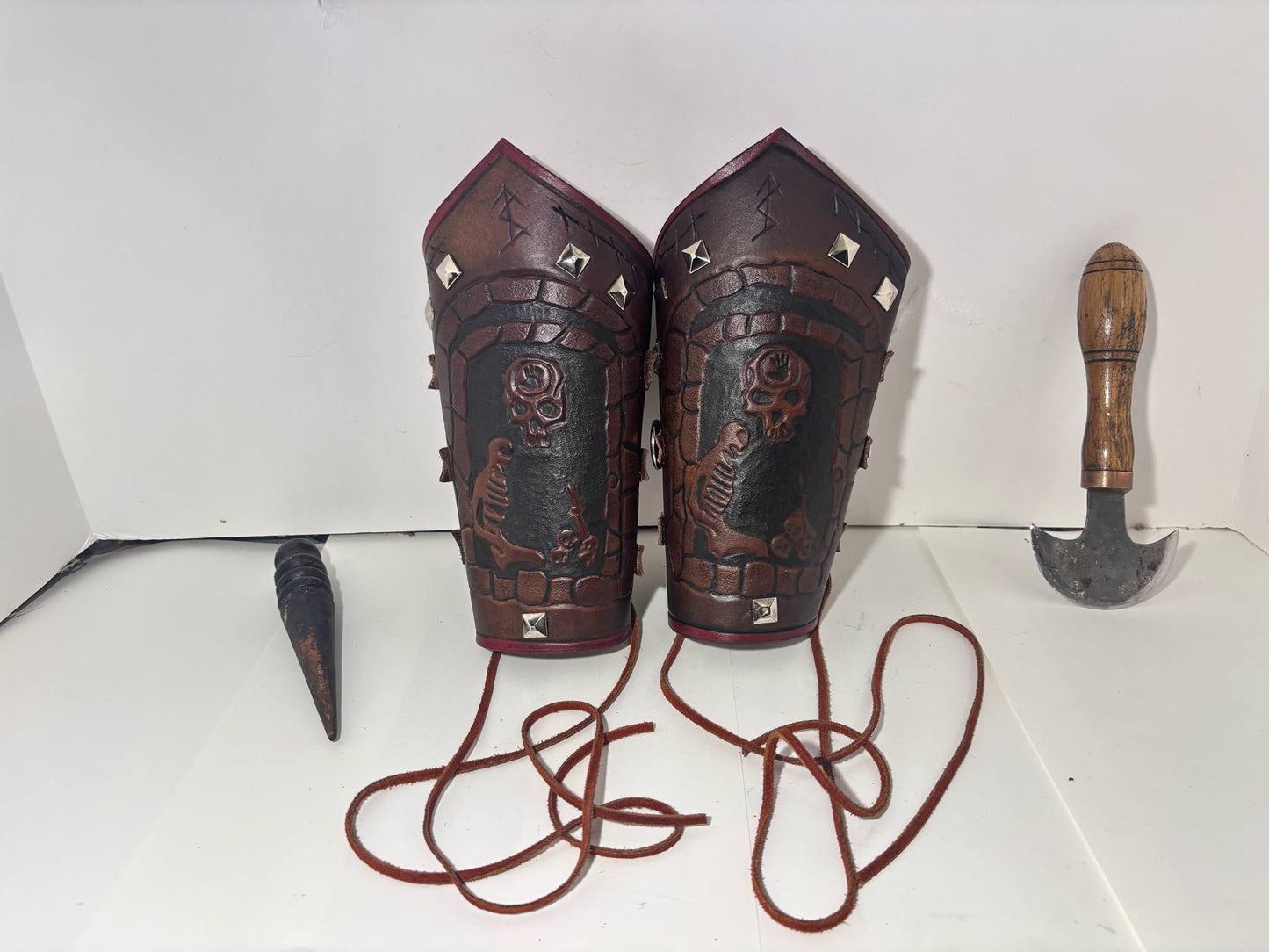 Dark brotherhood bracers