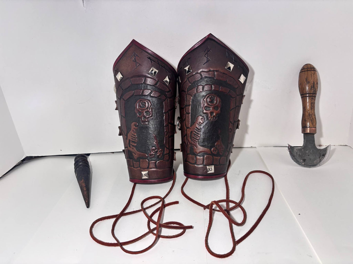Dark brotherhood bracers